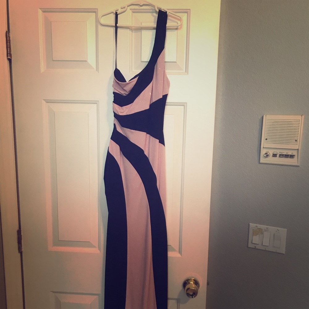 Beautiful Black and Pink Prom Dress